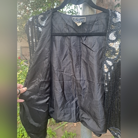 Fully sequined black and silver vest - Picture 7 of 7